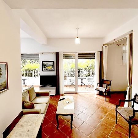 Brunari Apartment Vlorë Buitenkant foto