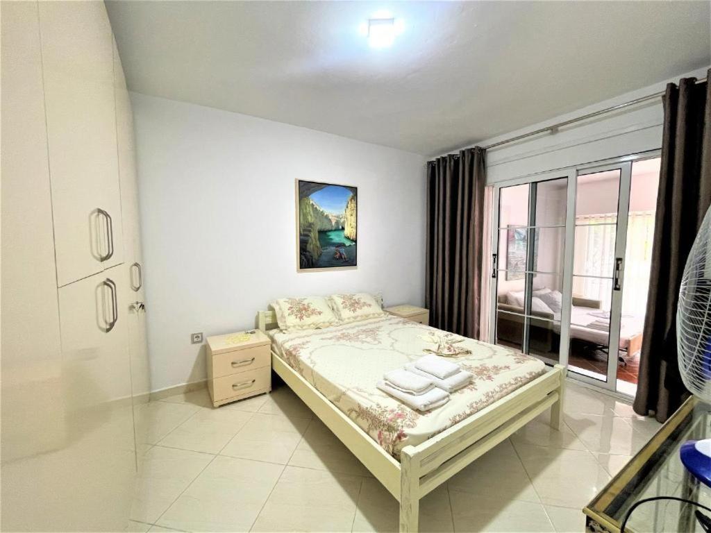 Brunari Apartment Vlorë Buitenkant foto