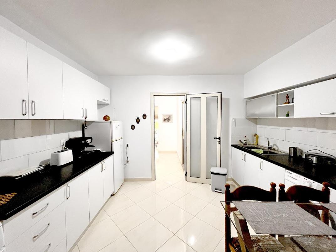 Brunari Apartment Vlorë Buitenkant foto