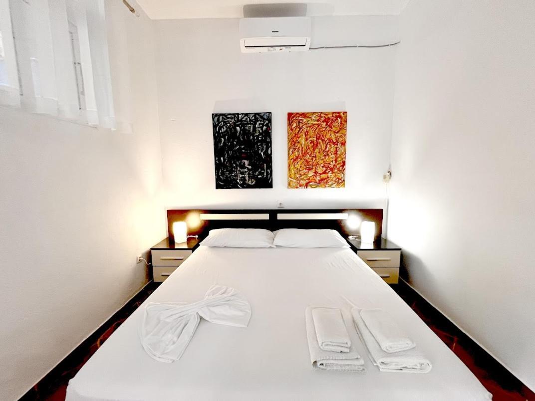 Brunari Apartment Vlorë Buitenkant foto